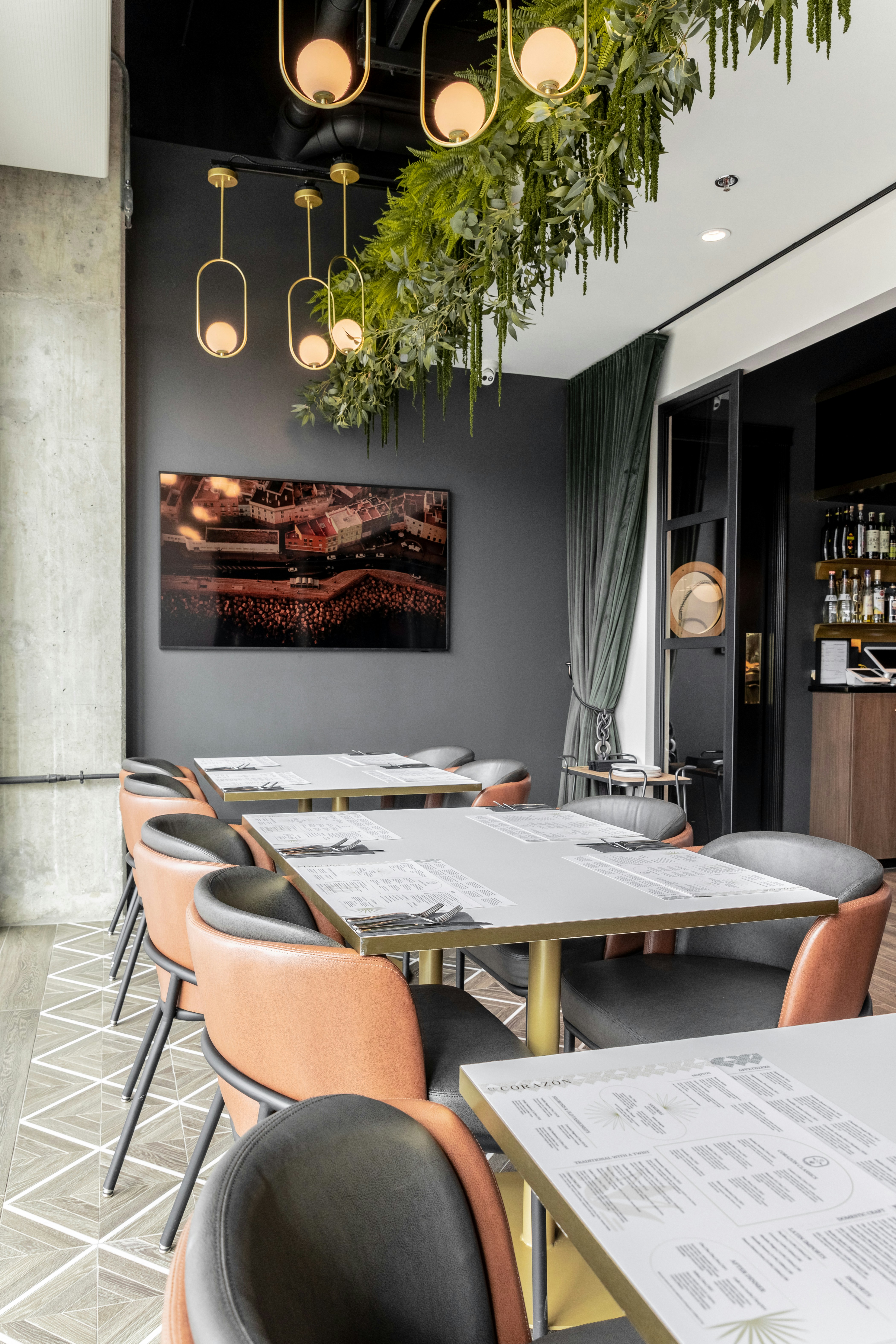Cozy Restaurant